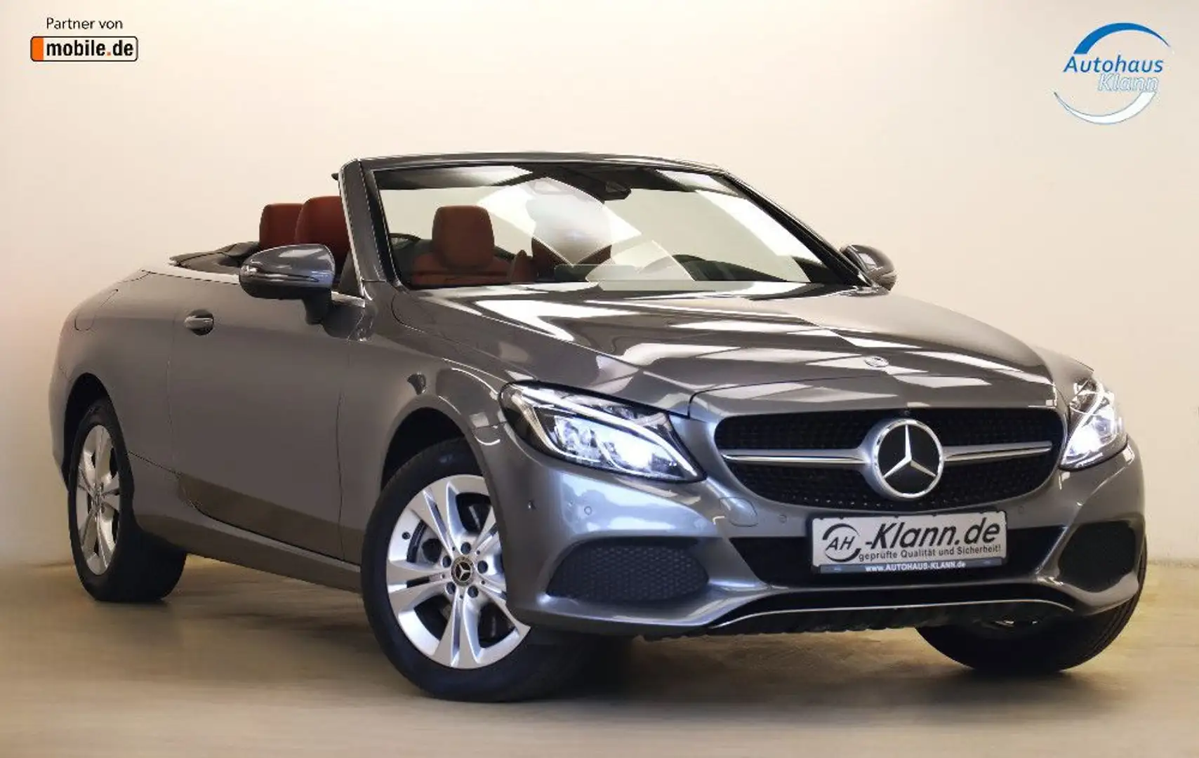Mercedes-Benz C 300 245PS Cabrio 9G Airmatic HUD ACC deutsch Szary - 1