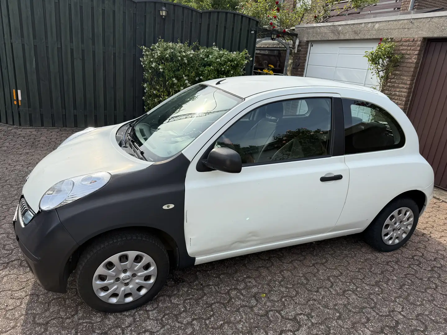 Nissan Micra 1.2 edition 25 Jahre Weiß - 2