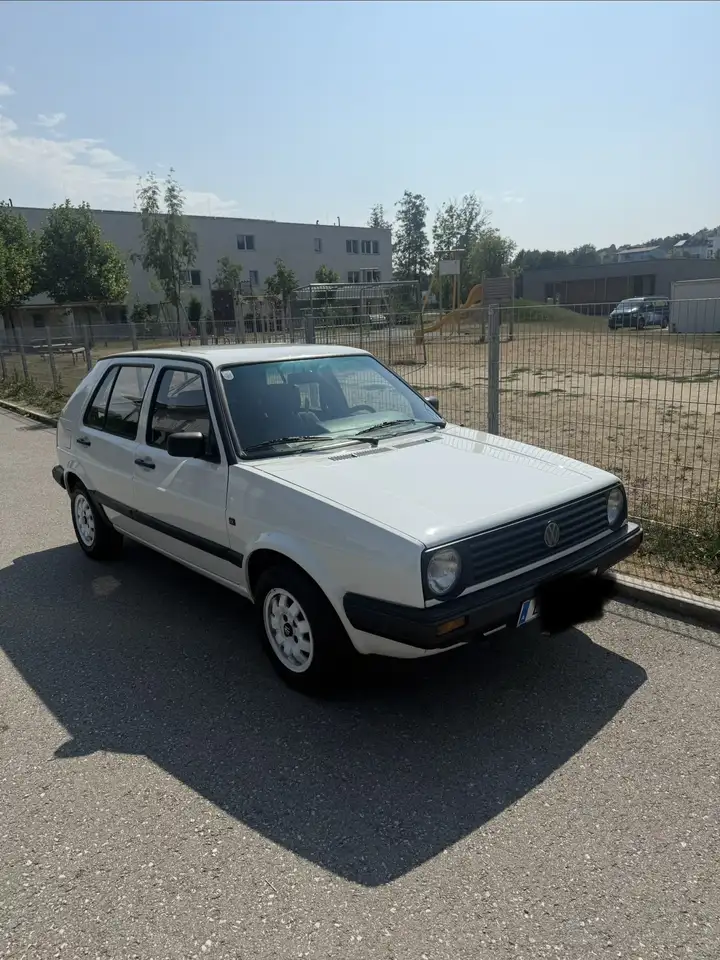 Volkswagen Golf CL, foto 1
