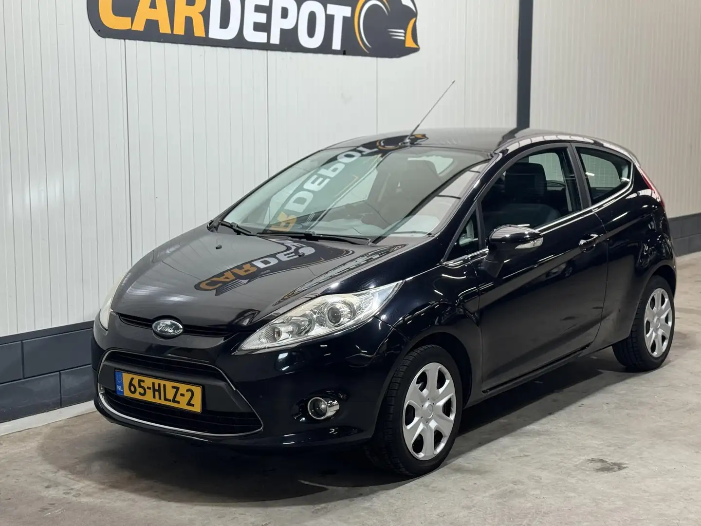 Ford Fiesta 1.25 Titanium Noir - 1