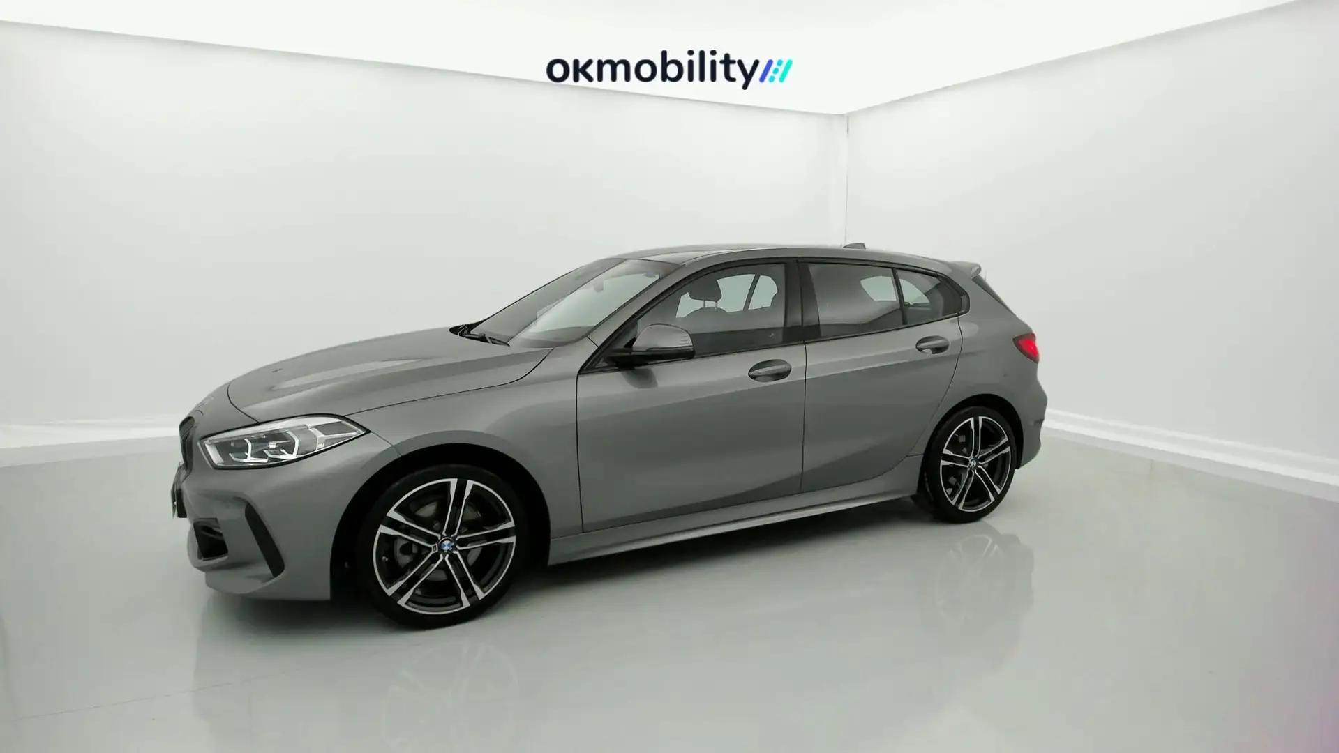 BMW 118 118i Argent - 2
