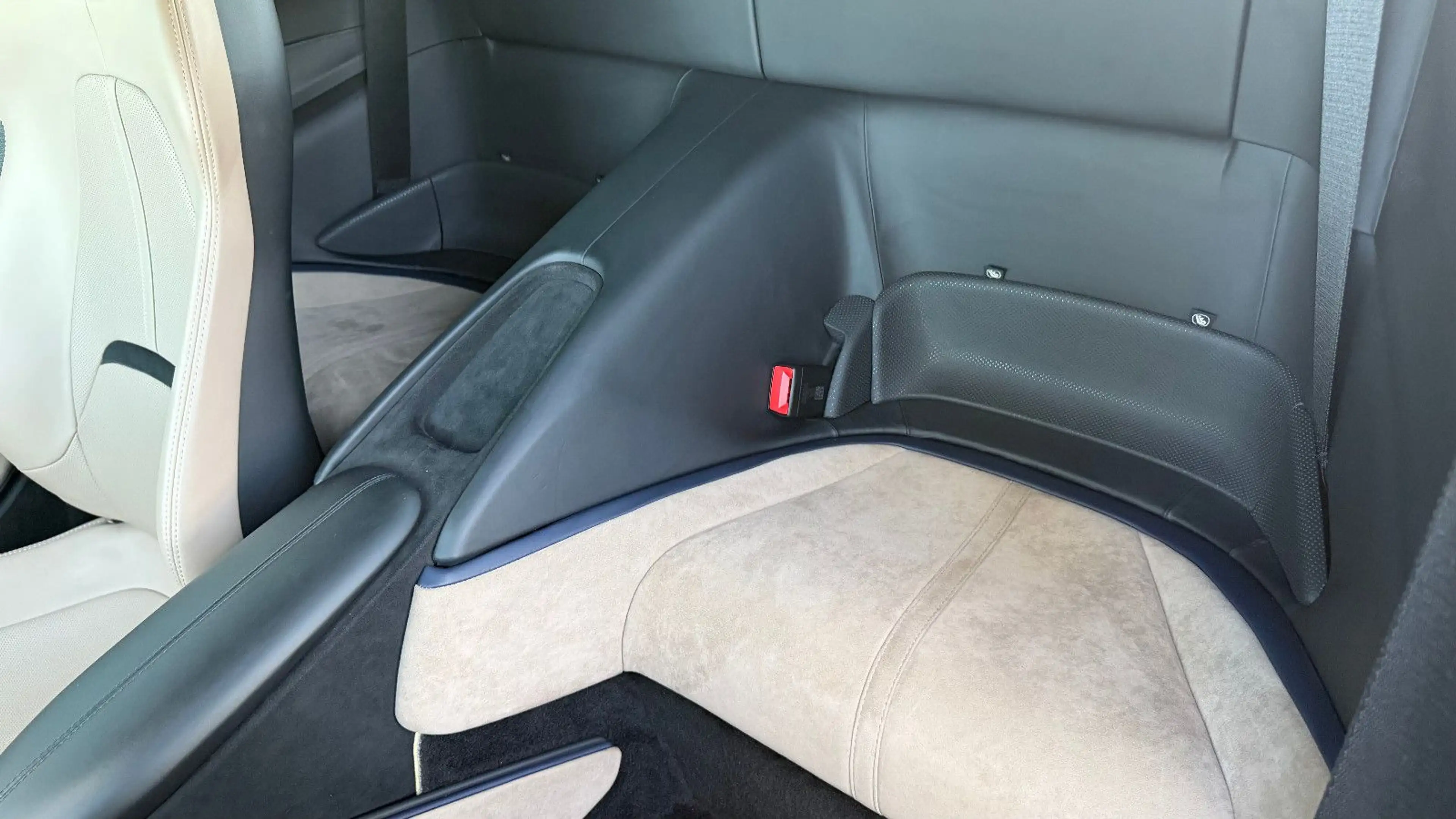 Ferrari Roma V8 -DCT -Matrix- Magneride -JBL -PPF — photo 15
