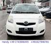 Toyota Yaris 1.0i Basis/TÜV 11.2025/Allwetter/ALU/AUX Weiß - thumbnail 4