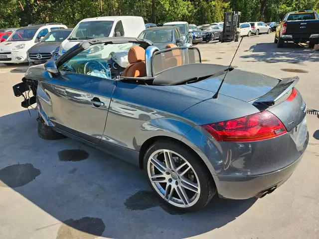 Audi TT Coupe/Roadster 2.0 TFSI Roadster