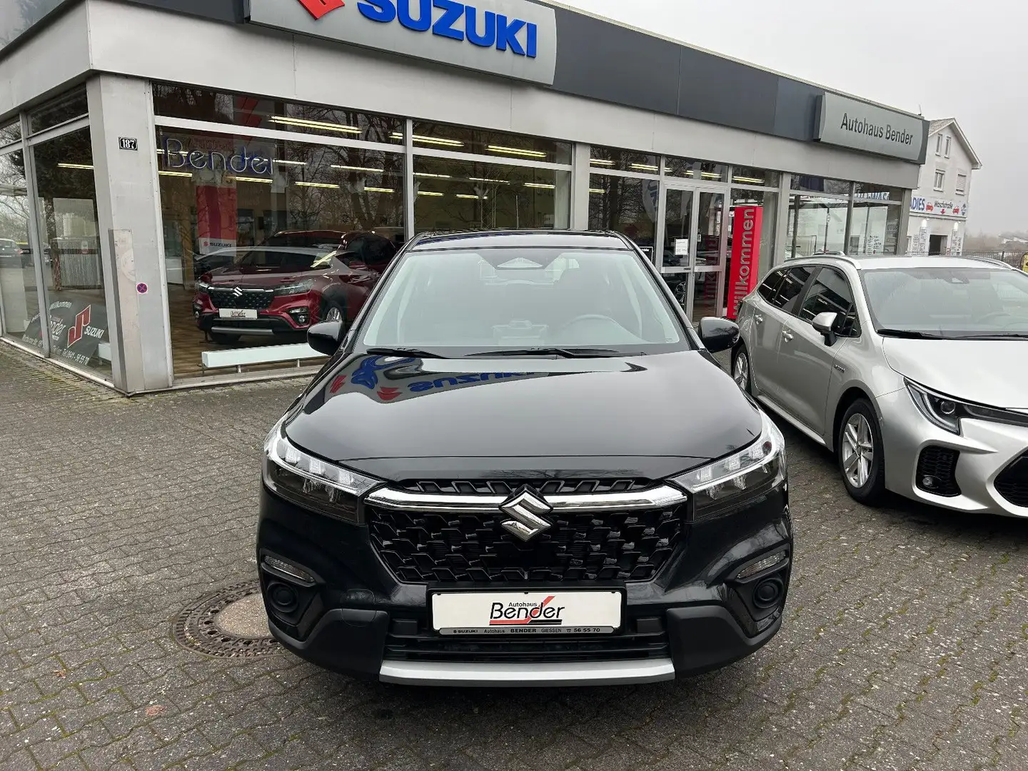 Suzuki Sonstige S-Cross 5-Türer 1.4 BOOSTERJET HYBRID Edition Schwarz - 2