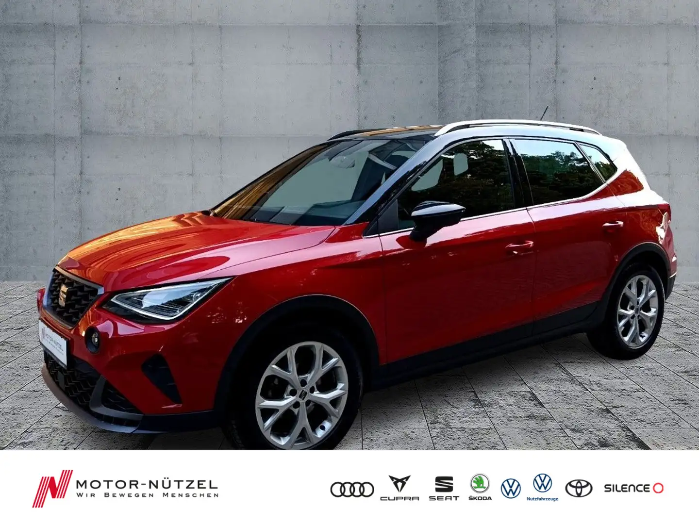 SEAT Arona 1.5TSI DSG FR-LINE LED+NAV+ACC+SHZ+RFK+AHK Rood - 1