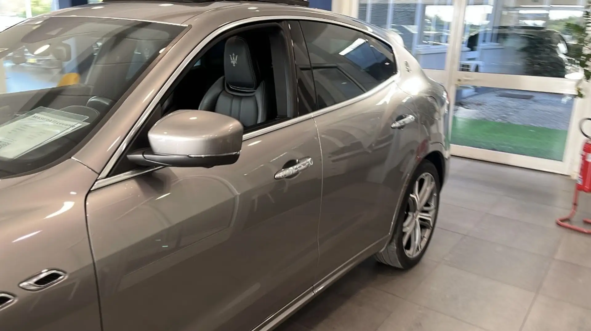 Maserati Levante 3.0 V6 Granlusso 275cv auto my20 INTROVABILE - 1