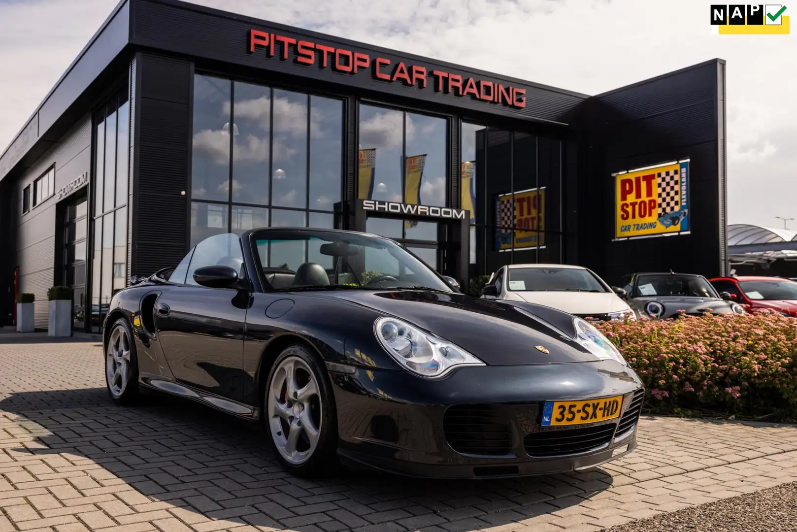 Porsche 996 Cabrio 996 3.6 Turbo, 420 PK, NL Auto, Hardtop! Zwart - 1