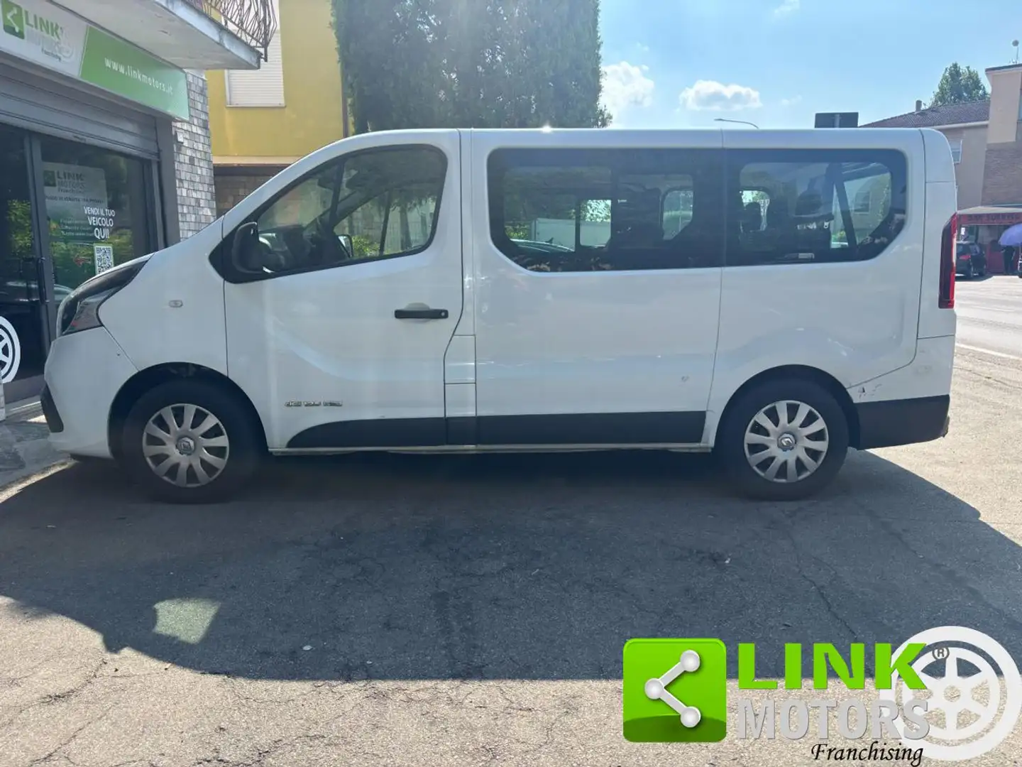 Renault Trafic T27 1.6 dCi 125CV S&S PC-TN Intens Blanc - 2