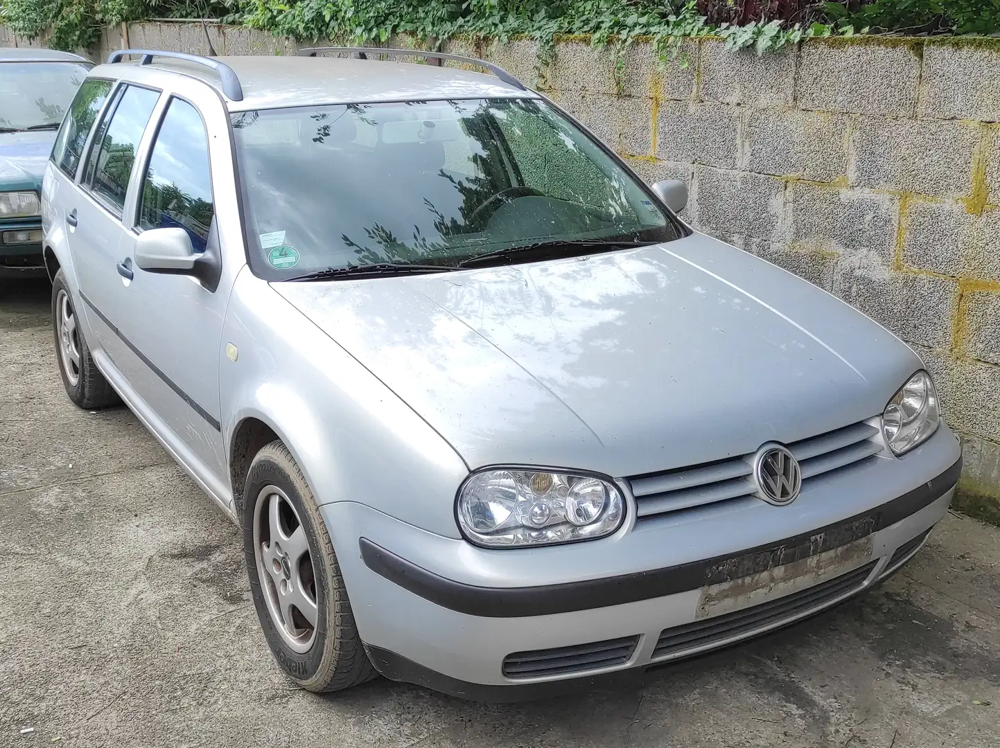 Volkswagen Golf Variant 4 SR 1.6 KLIMA BC ALU SERVO ABS SERVO Silver - 1