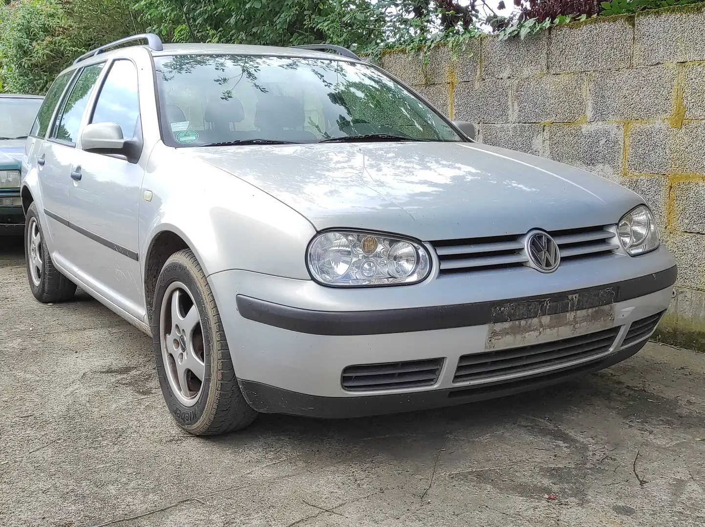 Volkswagen Golf Variant 4 SR 1.6 KLIMA BC ALU SERVO ABS SERVO Silver - 2
