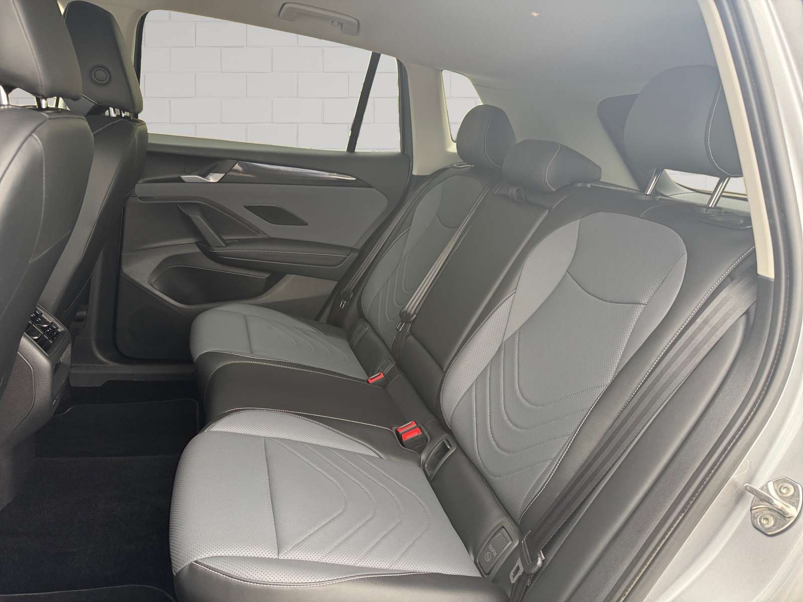 used 2026 Volkswagen Tiguan car, priced at $37,905