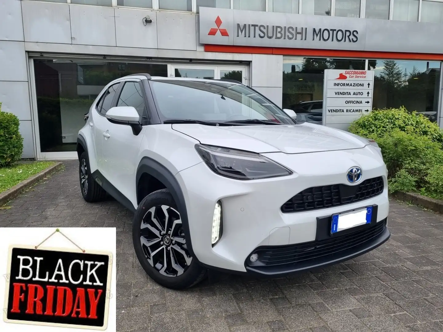 Toyota Yaris YARIS CROSS 1.5h TREND 116cv e-cvt Bianco - 1