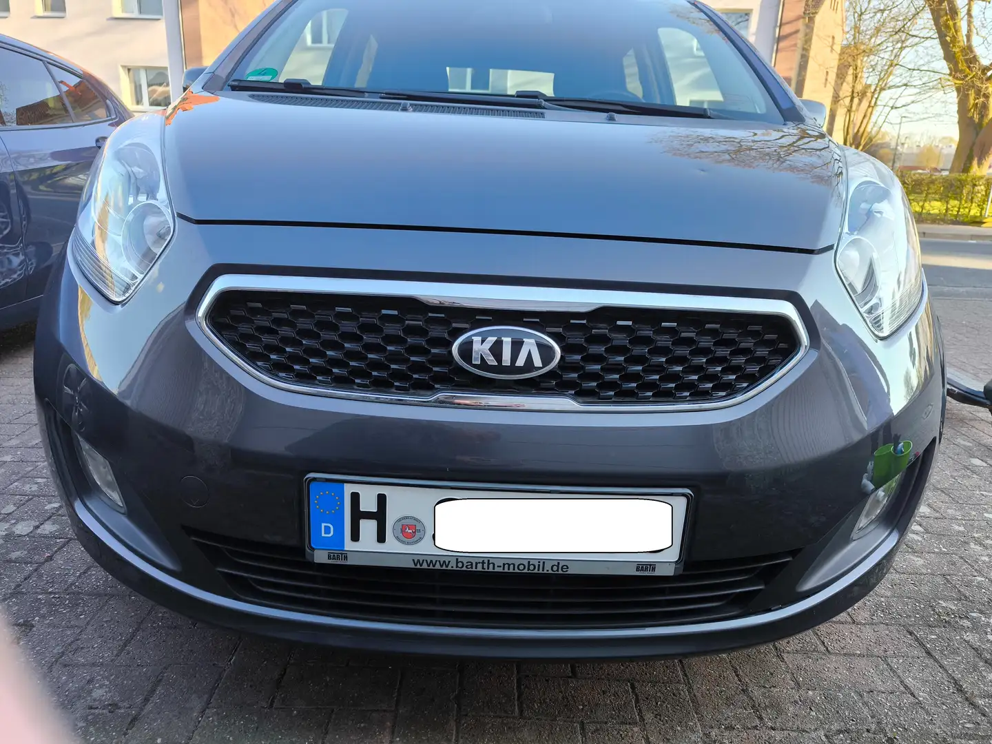 Kia Venga 1.6 CVVT - Klima, SHZ, PDC, Bluetooth TOP Grau - 1