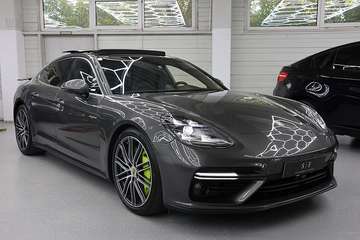 Turbo S E-Hybrid PHEV Aut.