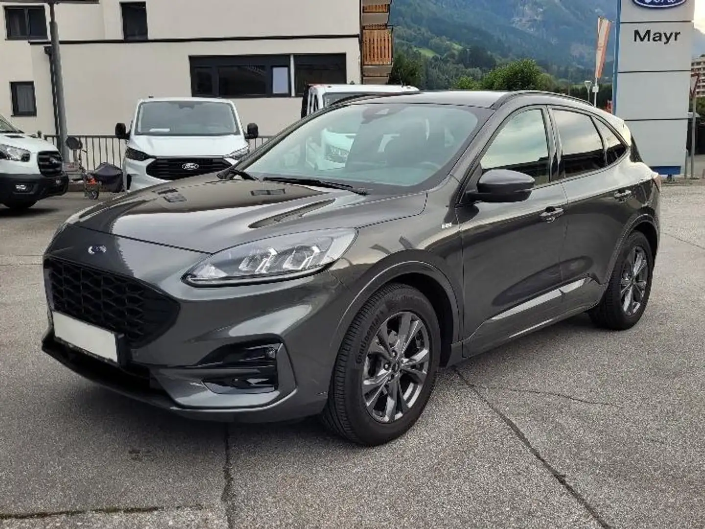 Ford Kuga ST-Line Grau - 1