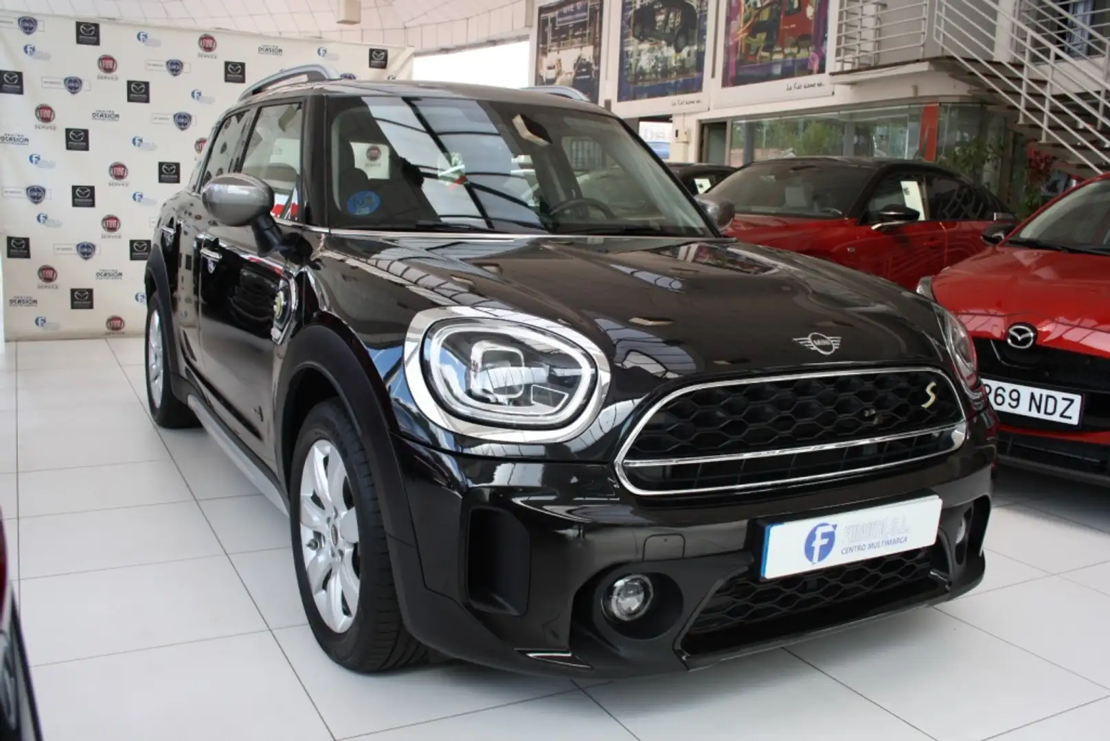 MINI Cooper Countryman SE ALL4 AUT. Noir - 1