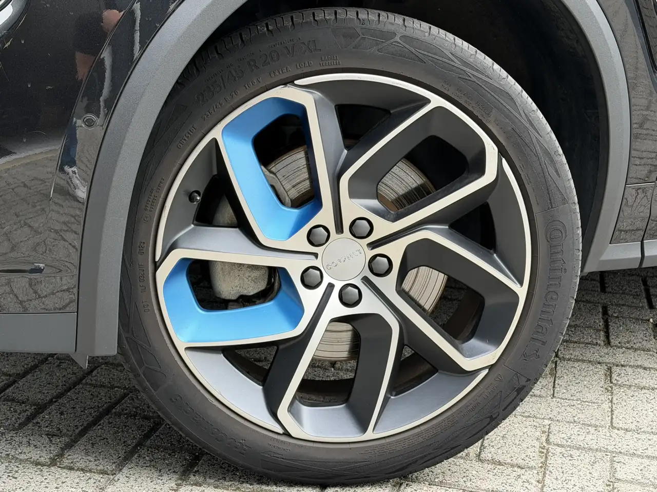 Lynk & Co 01 2023