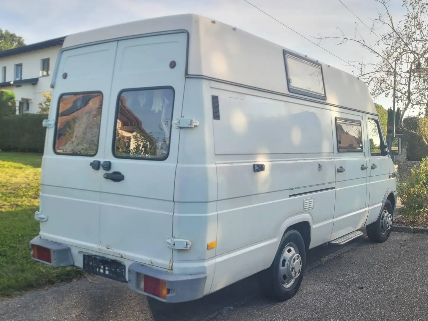 Iveco Daily Daily Turbo 35-10 C Classic 3300" Weiß - 2
