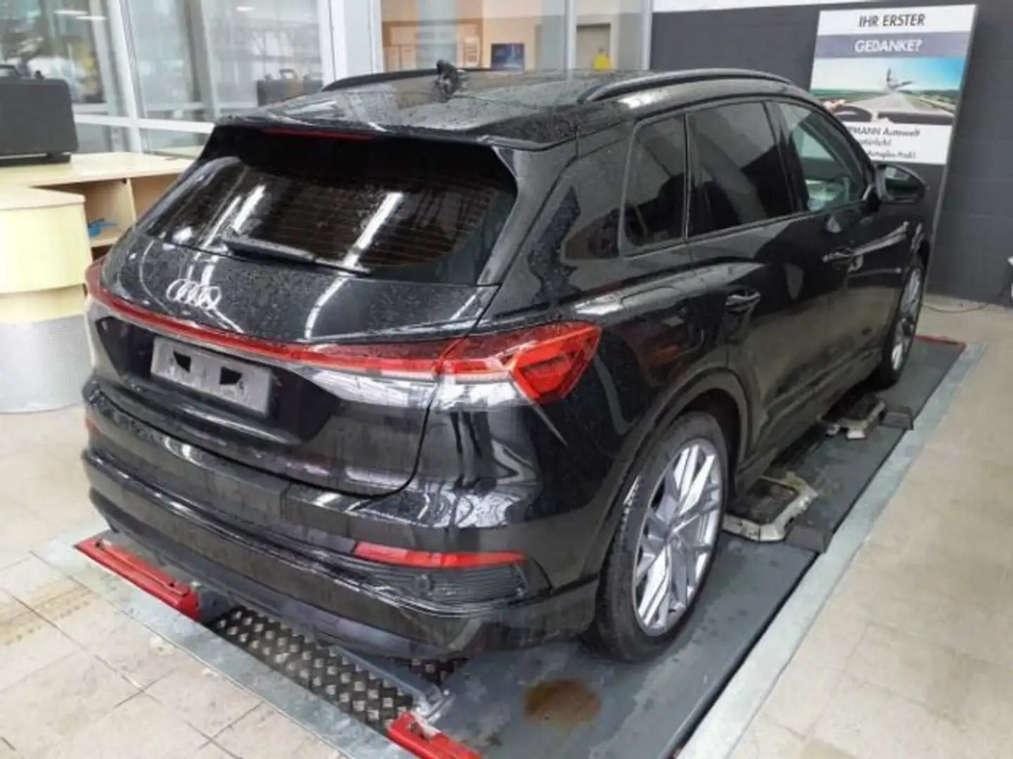 Audi Q4 e-tron nza 40 e-tron S-Line SONOS Kamera Matr Schwarz - 2