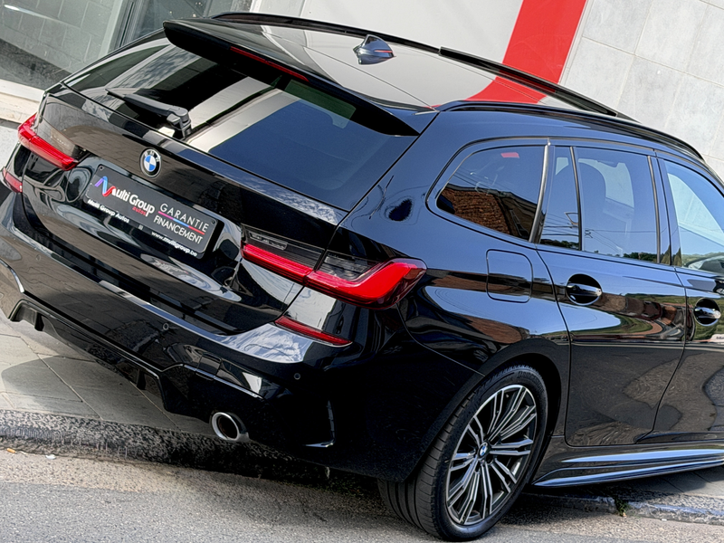 BMW 318 iA Pack //M Performance✅GARANTIE 1an✅Toit Ouvrant — photo 8