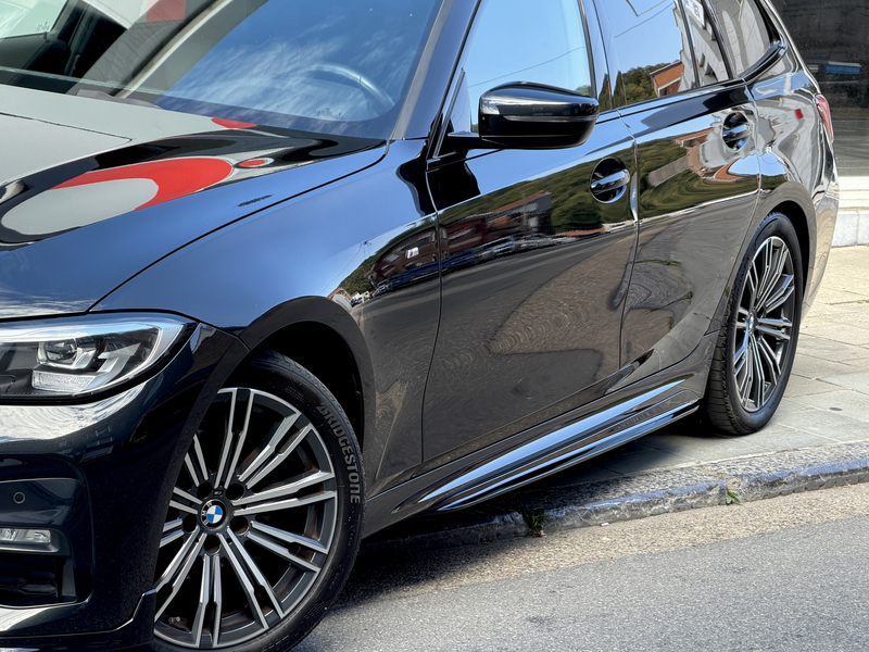 BMW 318 iA Pack //M Performance✅GARANTIE 1an✅Toit Ouvrant — photo 9