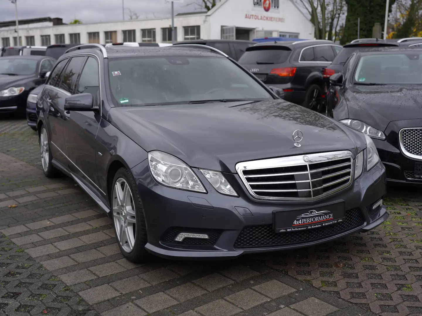 Mercedes-Benz E 350 CDI T*AMG-Paket~BE~4Matic~7G~ACC* Gris - 1