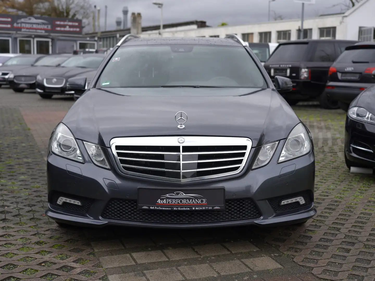 Mercedes-Benz E 350 CDI T*AMG-Paket~BE~4Matic~7G~ACC* Gris - 2