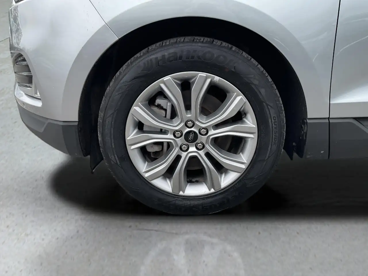 Ford Edge снимка Ford Edge