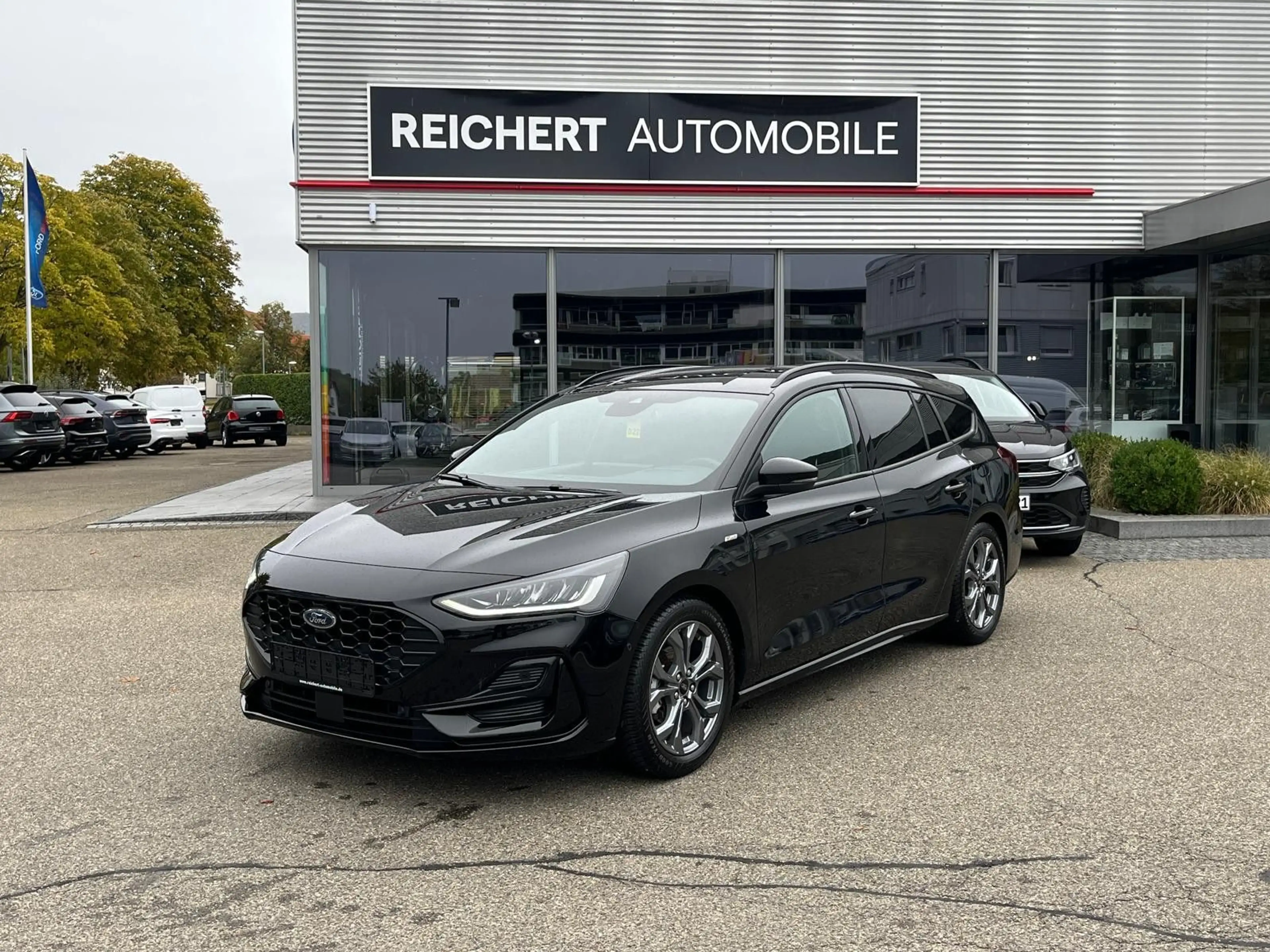 Ford Focus Turnier ST-Line 155PS Automatik
