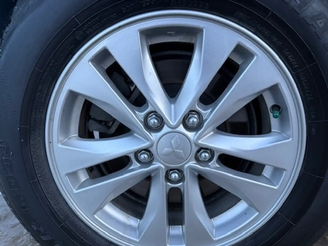 Mitsubishi RVR снимка Mitsubishi RVR