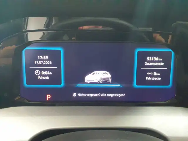 Volkswagen Golf view 12