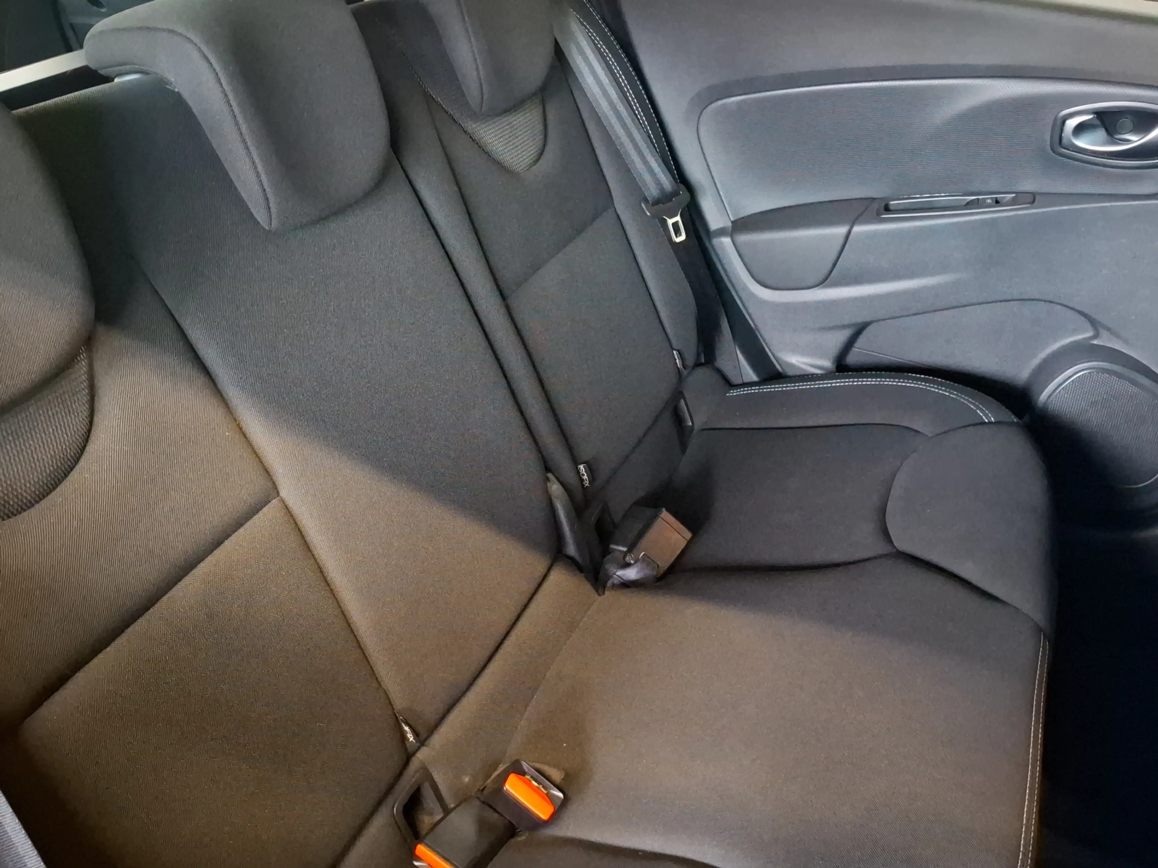Renault Clio Grandtour 0.9 TCe Intens NAVI AIRCO PDC — photo 10