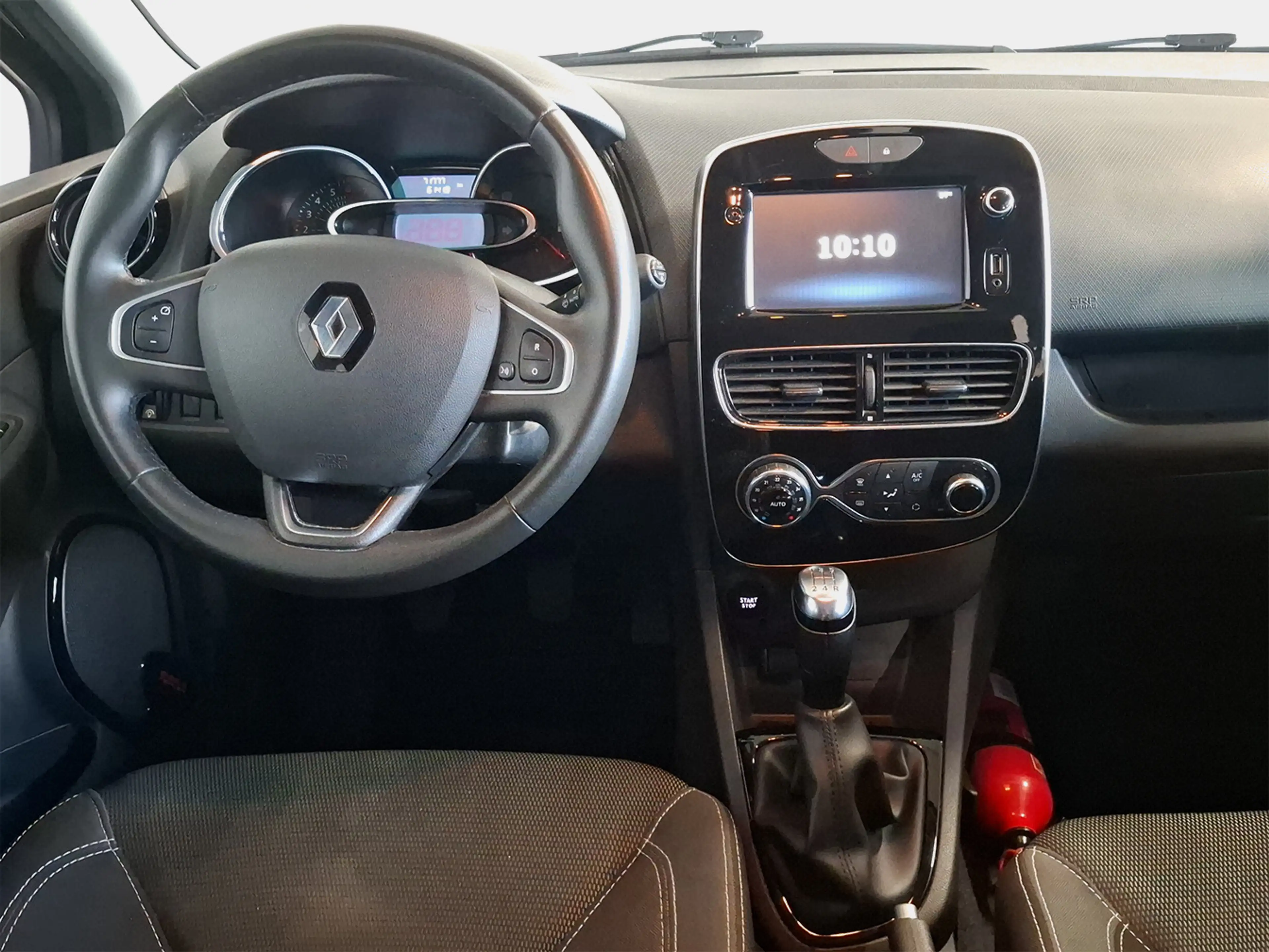 Renault Clio Grandtour 0.9 TCe Intens NAVI AIRCO PDC — photo 11