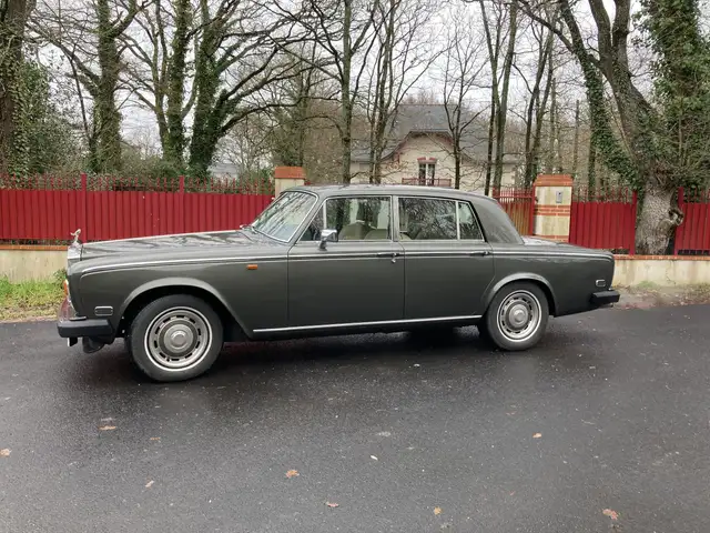 Rolls-Royce Silver Shadow
