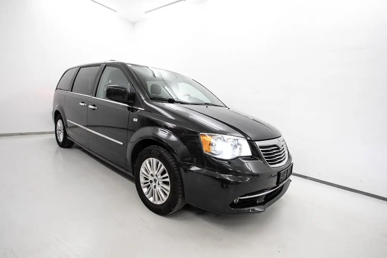 Lancia Voyager