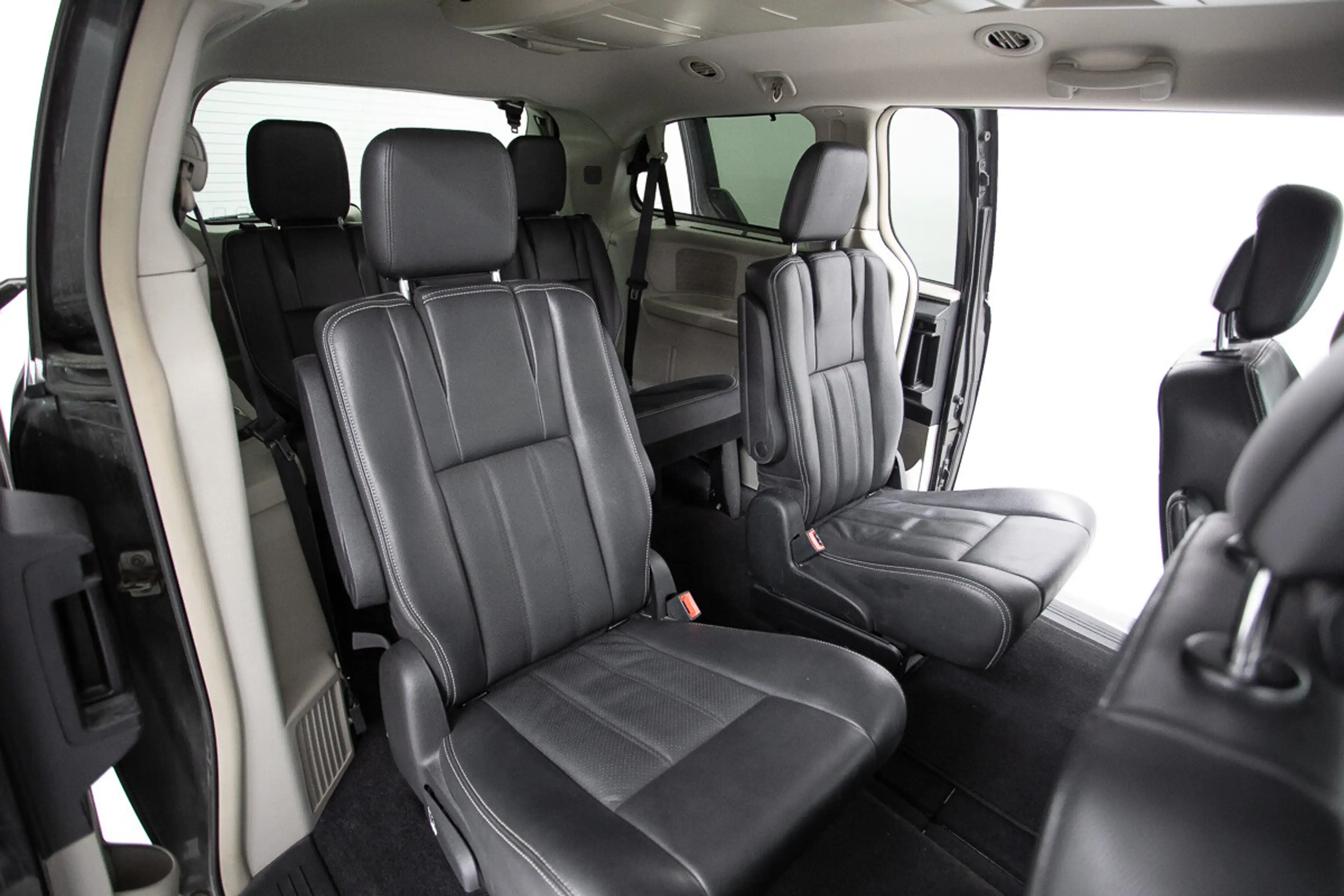 Lancia Voyager 2,8 CRD Gold — photo 10