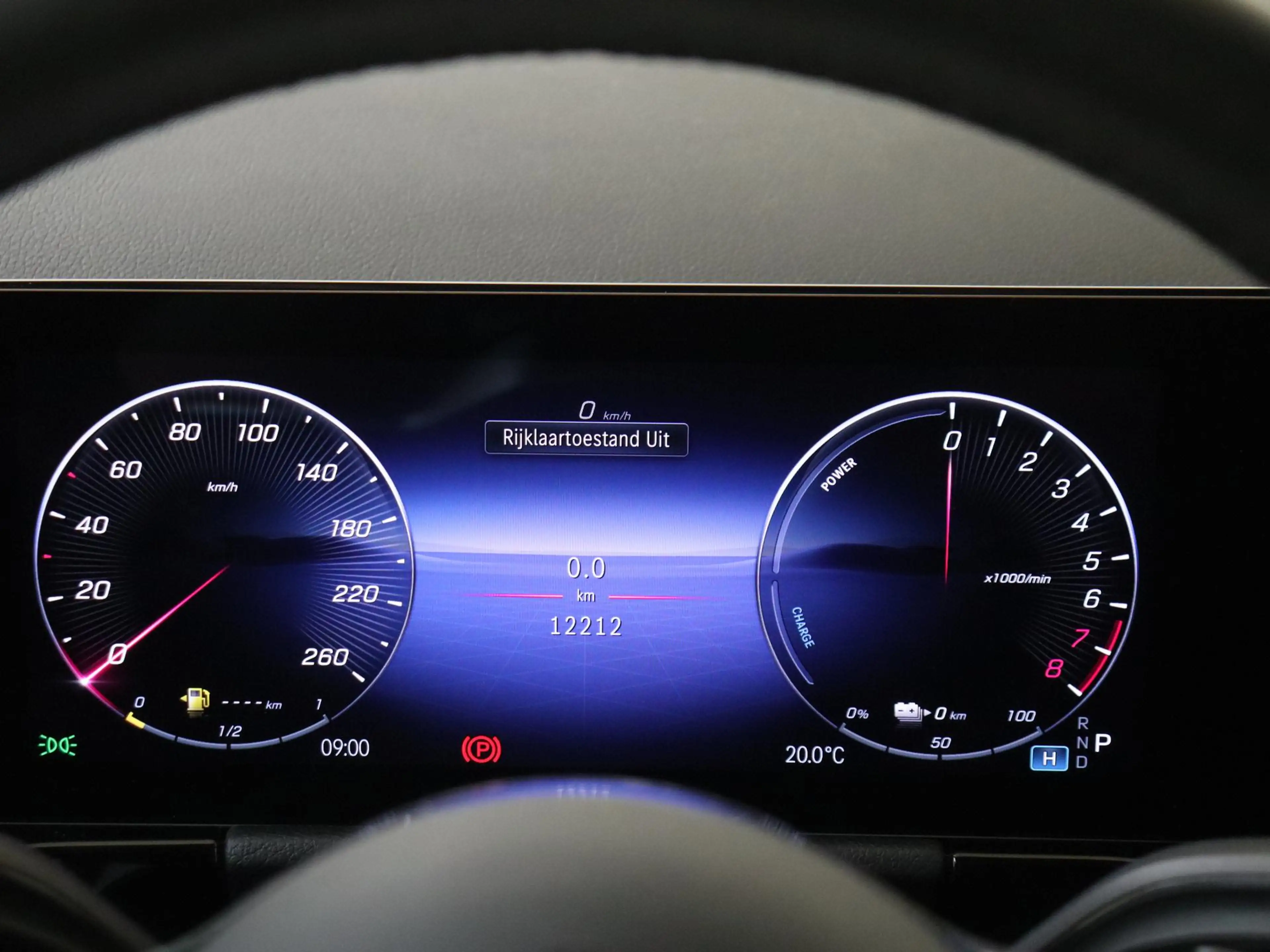Mercedes-Benz GLA 250 e Business Solution Luxury / Winterpakket / Achter — photo 11