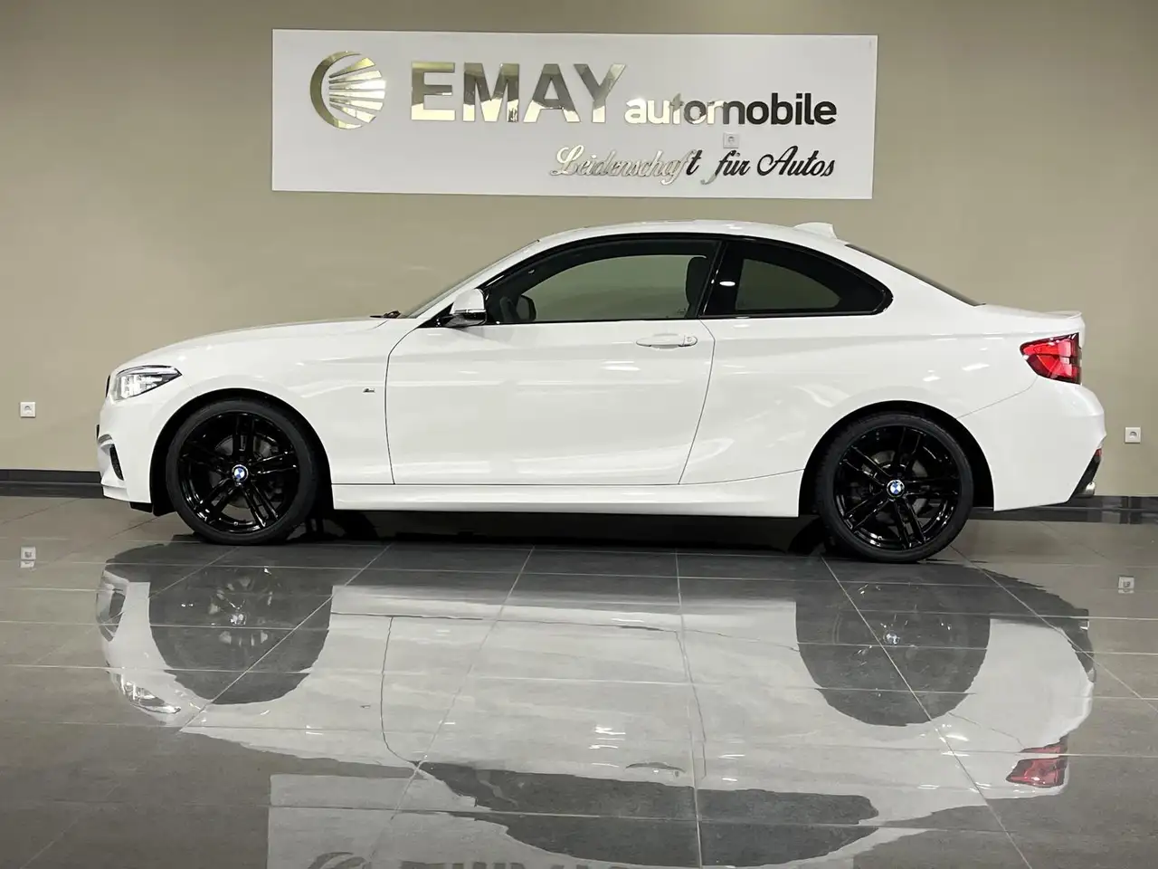 BMW 220