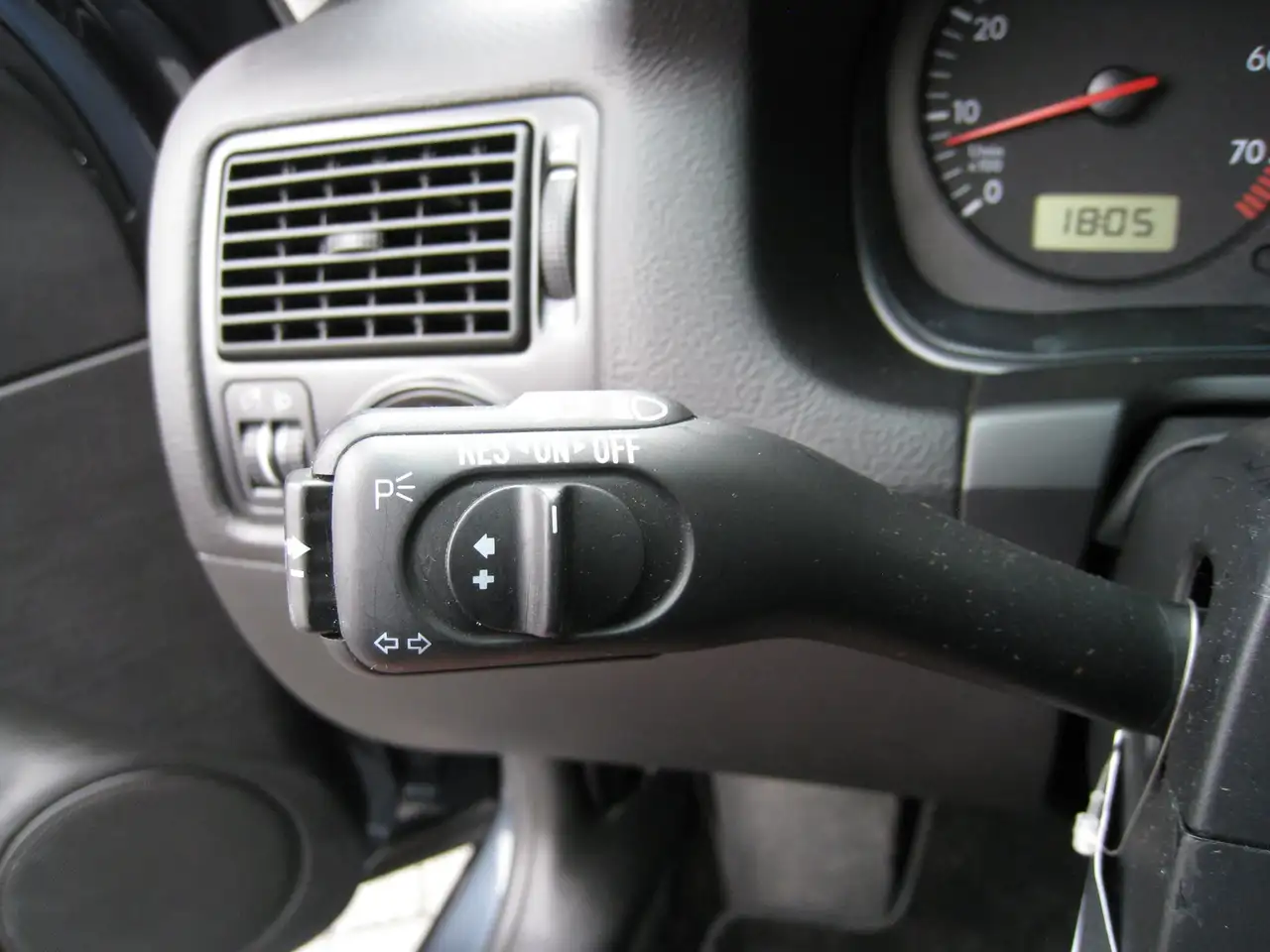Volkswagen Golf 2.3 V5 Highline - Toerenteller - Sportstoelen - Mi, foto 11