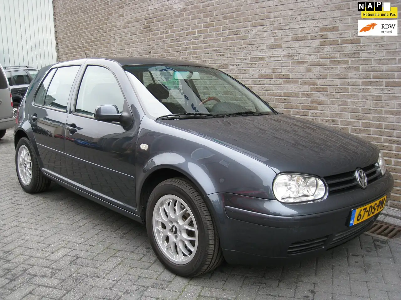 Volkswagen Golf 2.3 V5 Highline - Toerenteller - Sportstoelen - Mi, foto 1