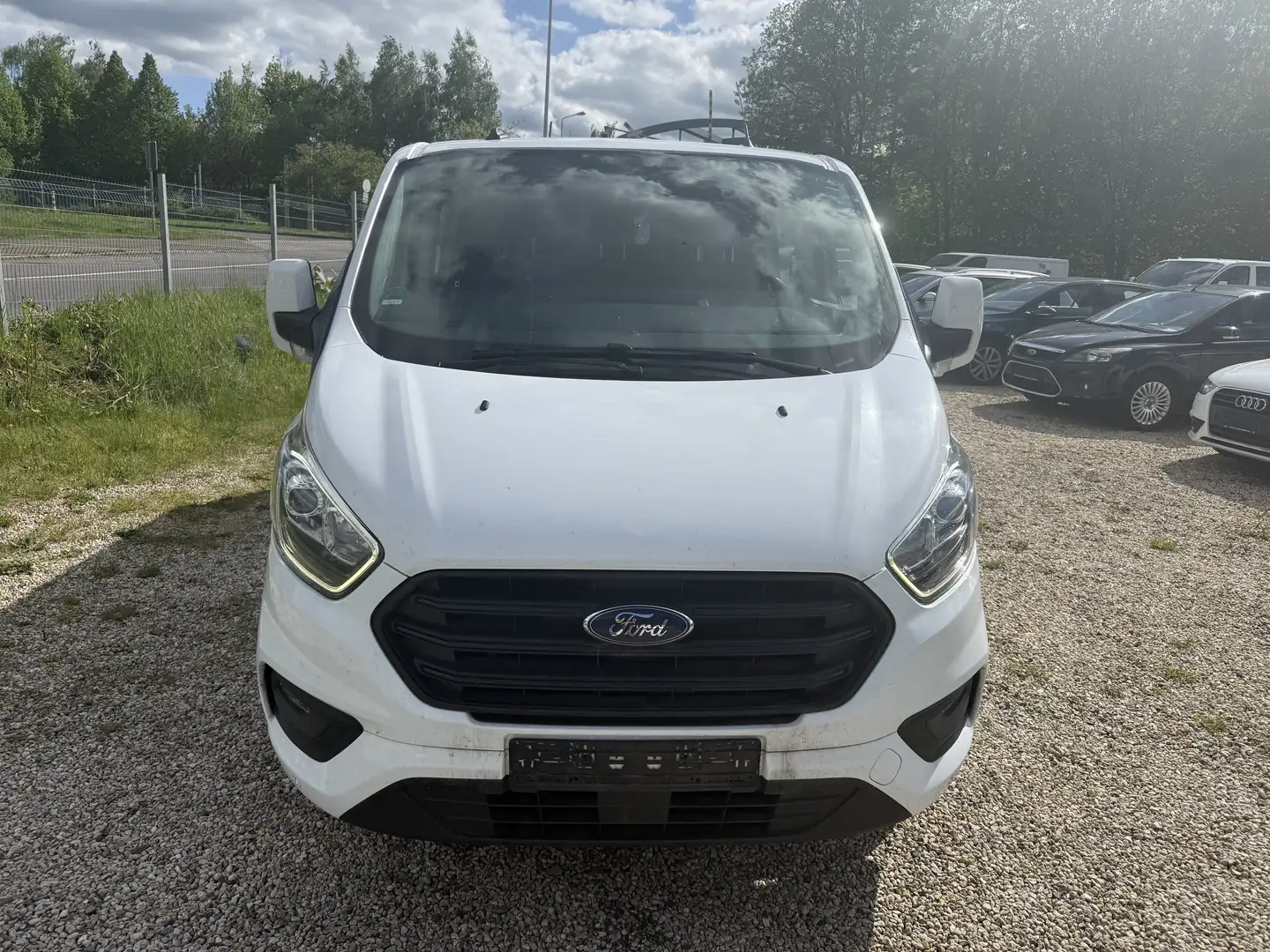 Ford Transit Custom 300 L2 Trend Weiß - 1
