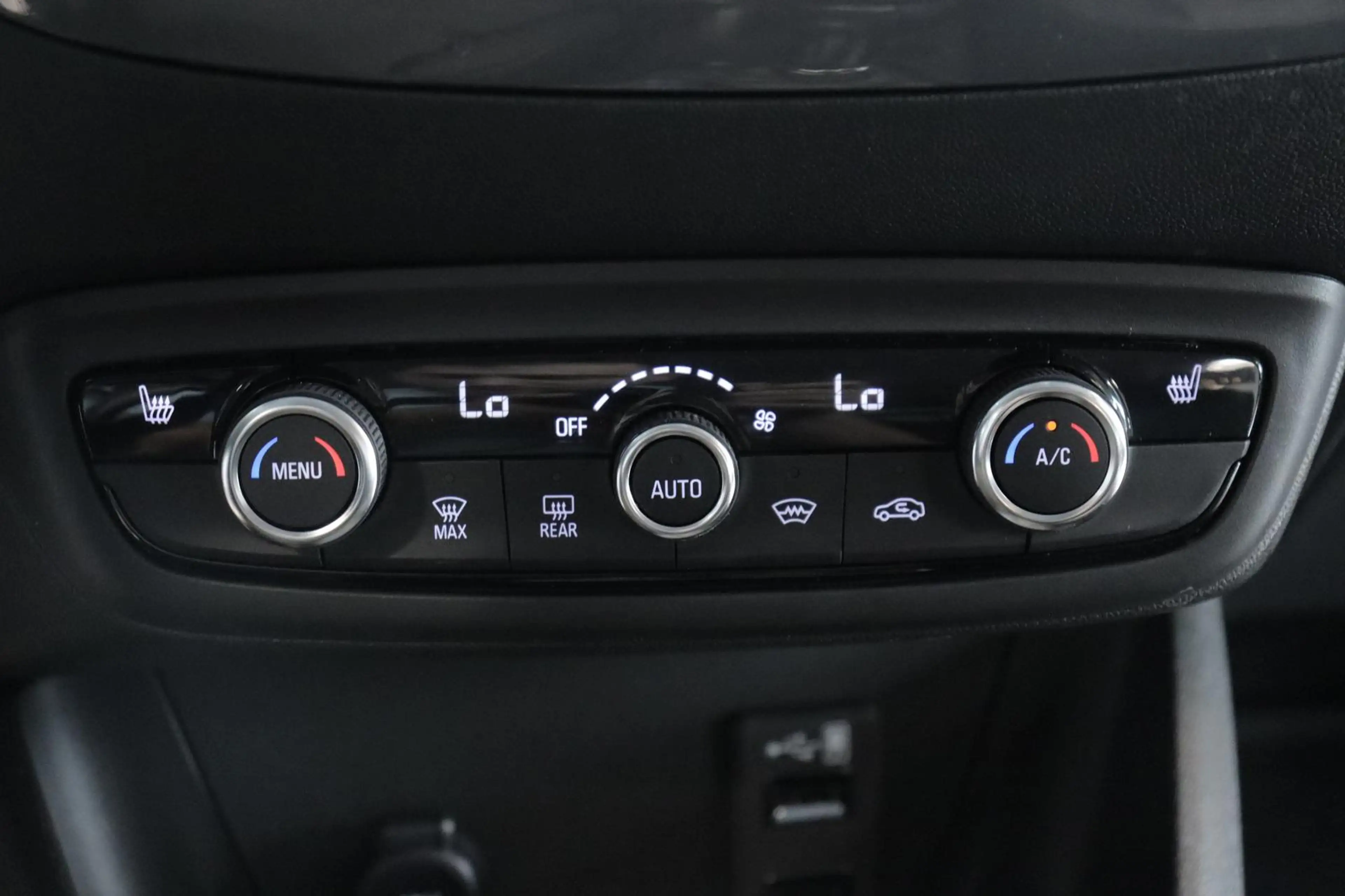 Opel Crossland 1.2 Autom. Elegance *SHZ*LED-SCHEINW.* — photo 12