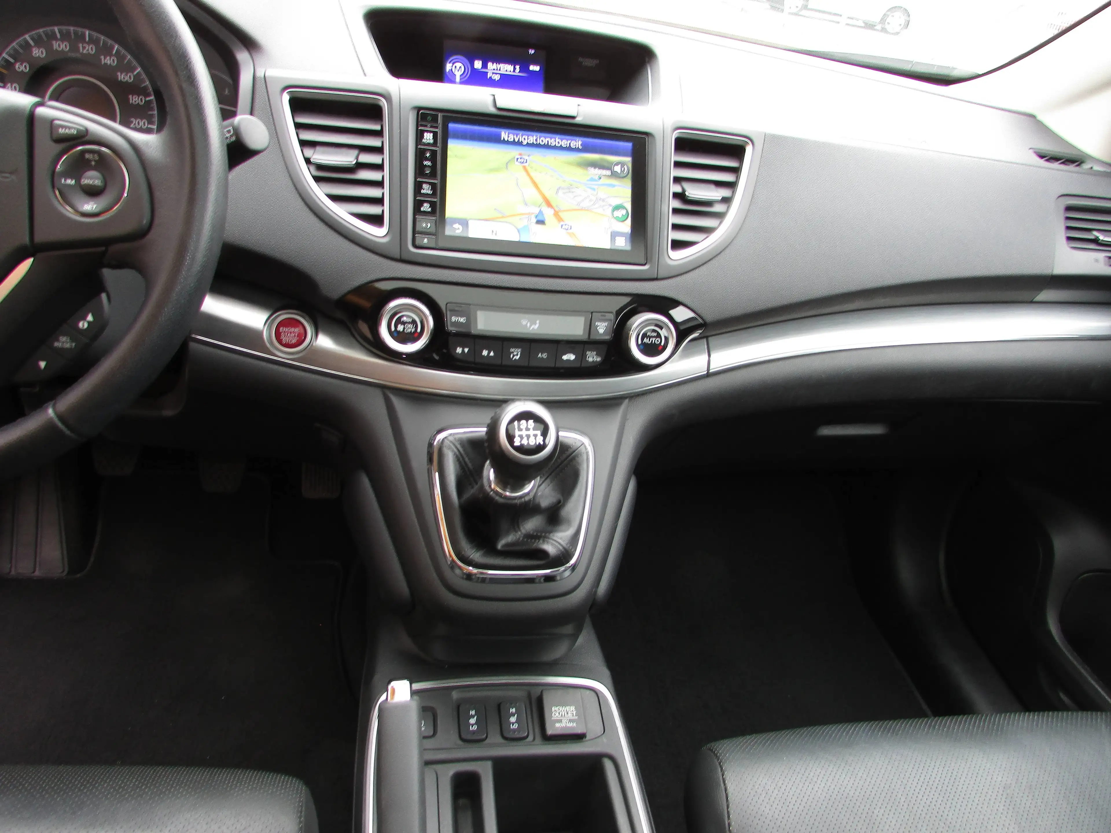 Honda CR-V Executive 4WD,AHK, Navi, Kamera, CD, Bi-Xenon, DAB — photo 9
