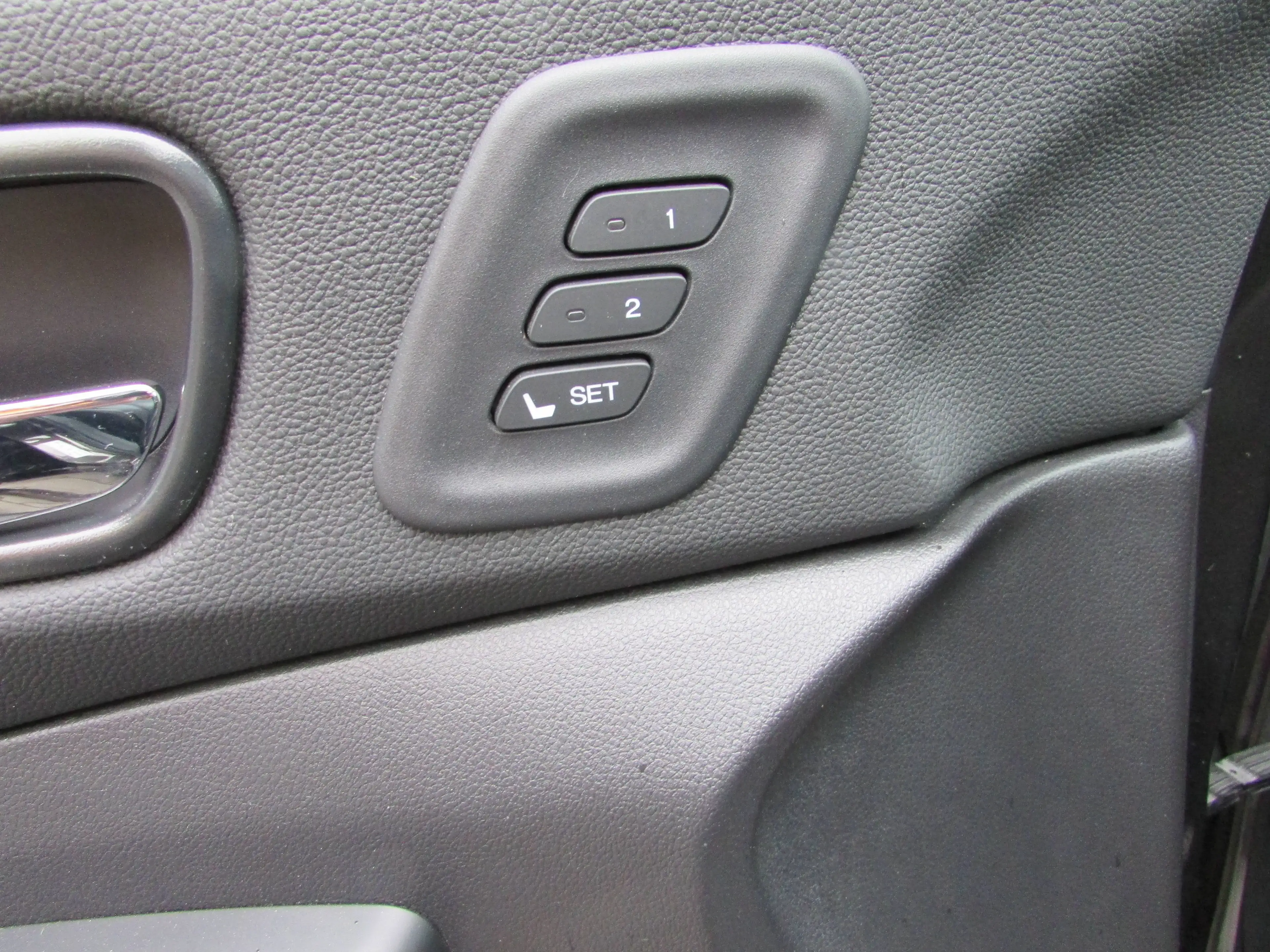 Honda CR-V Executive 4WD,AHK, Navi, Kamera, CD, Bi-Xenon, DAB — photo 15
