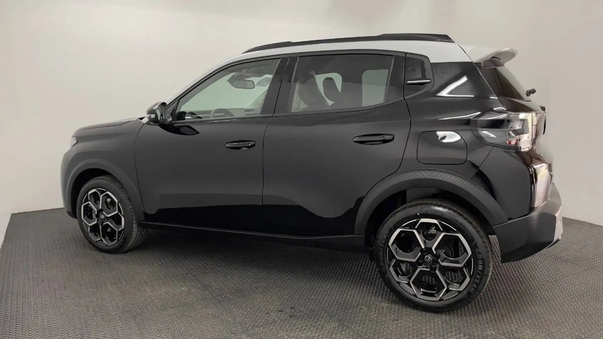 Citroen C3 1.2 turbo Max 100cv s&s - Km0 Zwart - 2