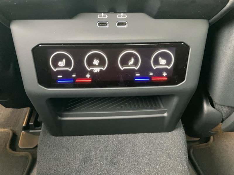 BMW 550 e xDrive Limousine G60 XB1 — photo 14