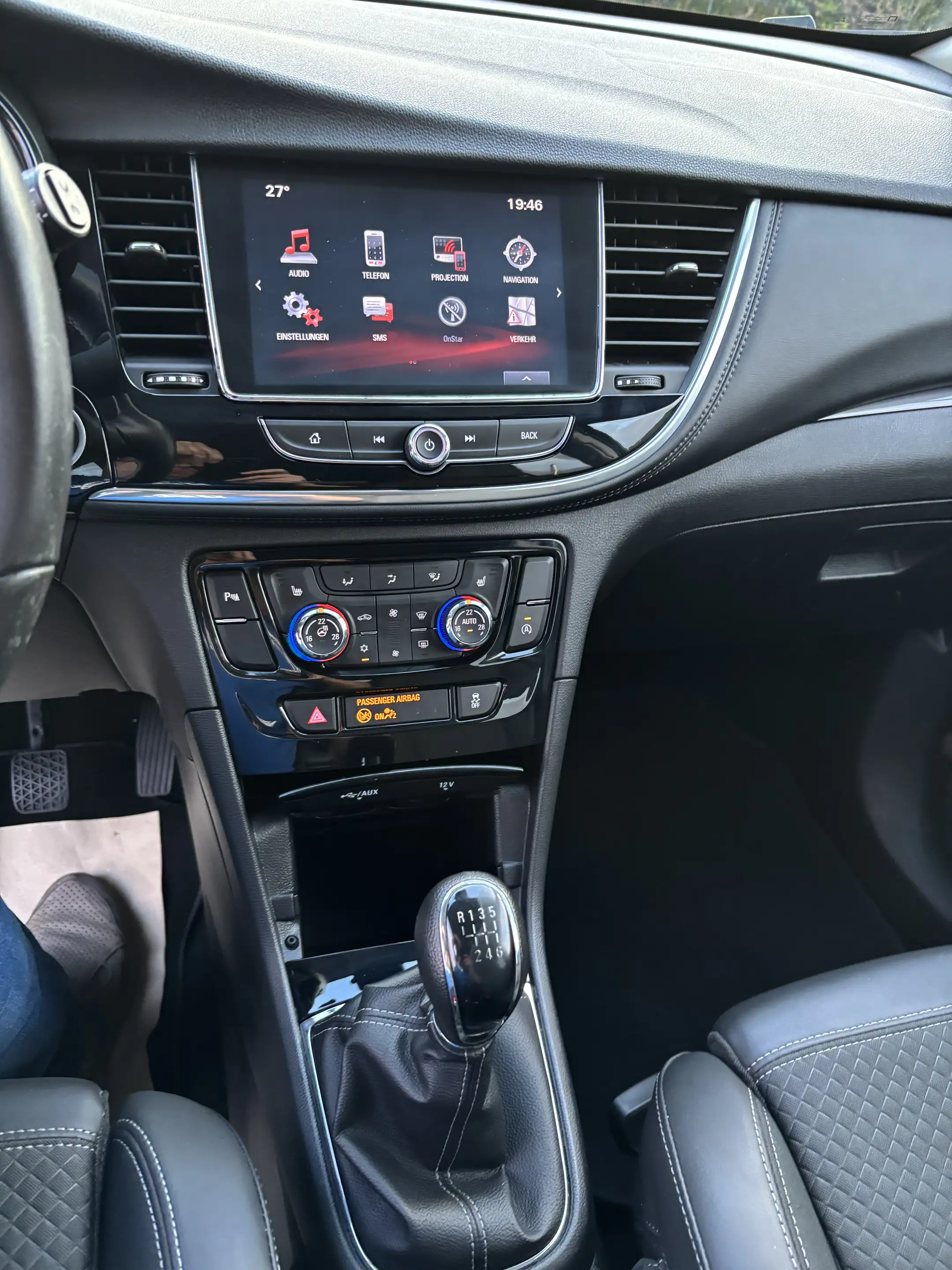 Opel Mokka X Color Innovation Start/Stop LED-Licht Teilleder Sitzheizung Allwetterreifen — photo 10