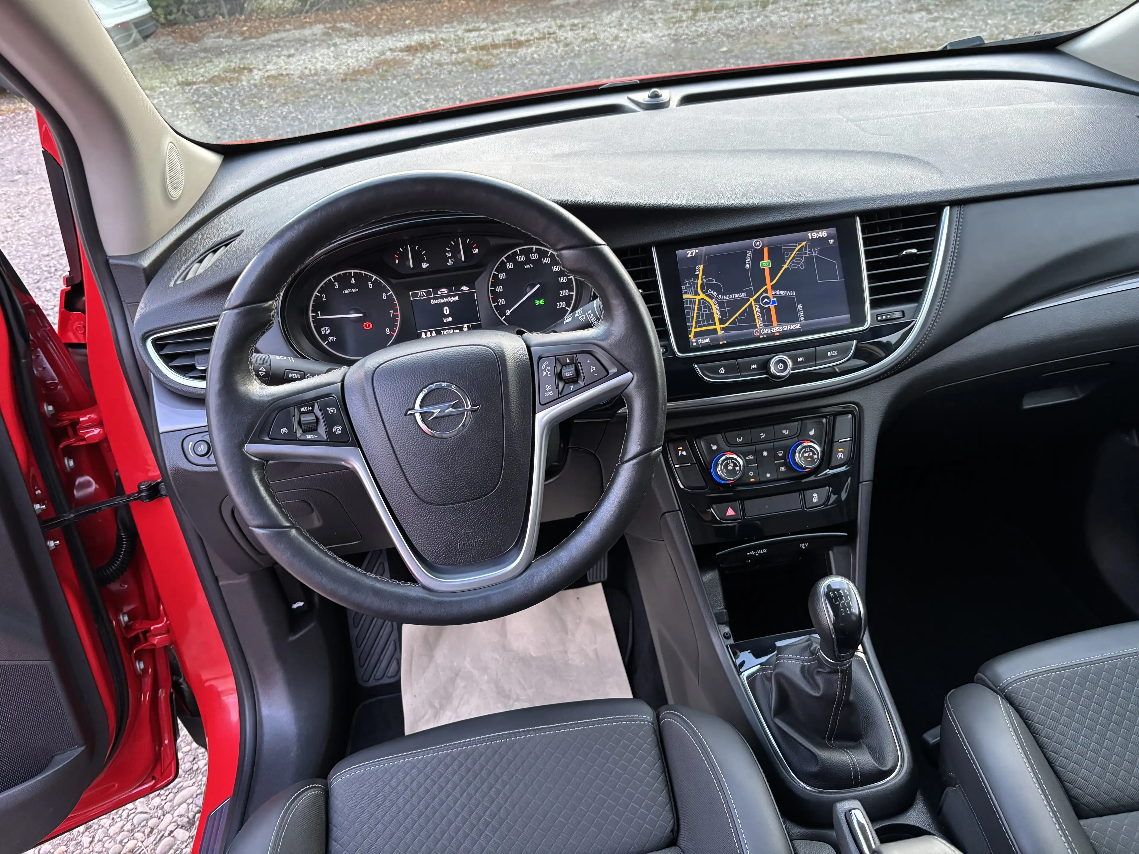 Opel Mokka X Color Innovation Start/Stop LED-Licht Teilleder Sitzheizung Allwetterreifen — photo 9