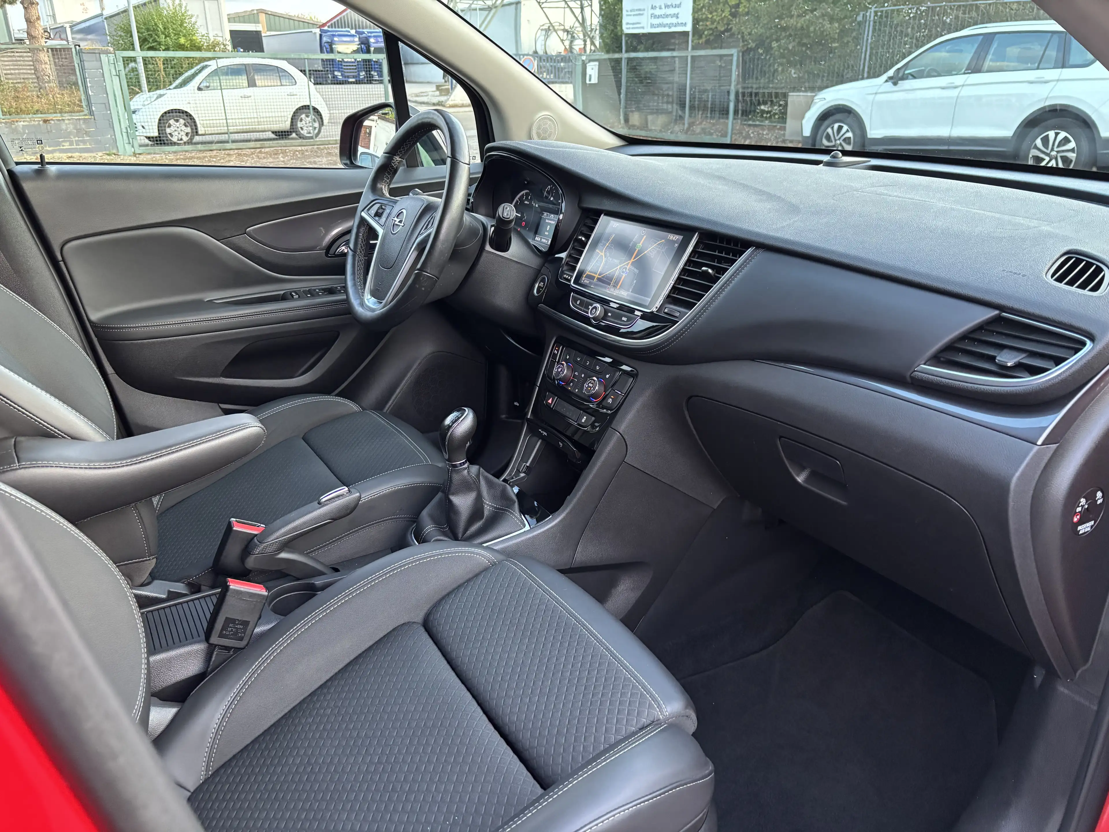 Opel Mokka X Color Innovation Start/Stop LED-Licht Teilleder Sitzheizung Allwetterreifen — photo 12
